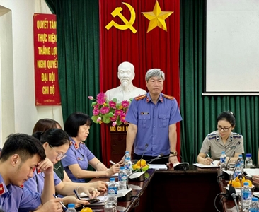 Viện KSND quận Nam Từ Liêm trực tiếp kiểm sát tại Cơ quan Thi hành án dân sự...